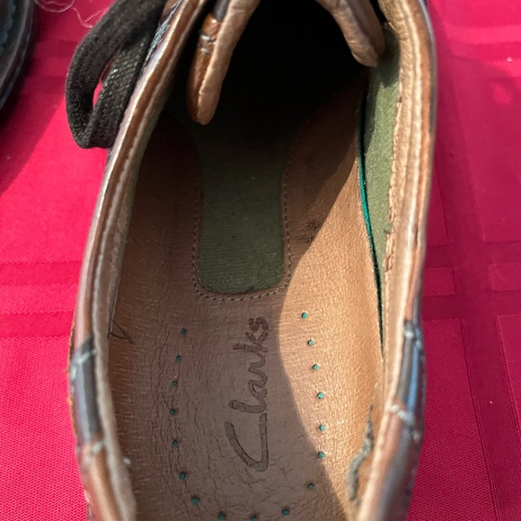 Clarks Men's Touareg Vibe Oxfords men’s size 8 great condition, son outgrew them - Picture 5 of 7